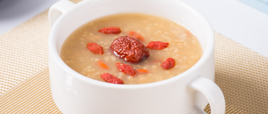 摄图网_501138442_wx_红枣小米八宝粥(企业商用).jpg