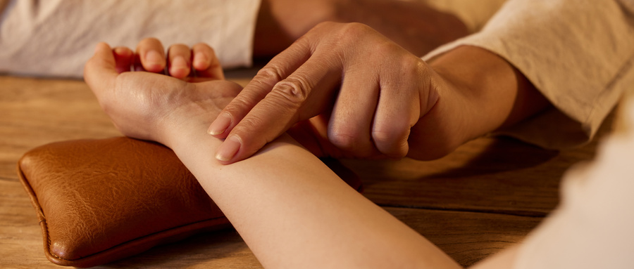 肿瘤患者如何找到靠谱的肿瘤科中医？有哪些辨别标准？